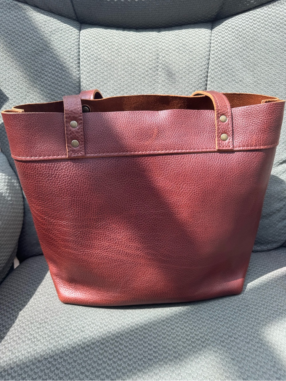Portland Leather Nutmeg Montana (Medium size) - Picture 2 of 5